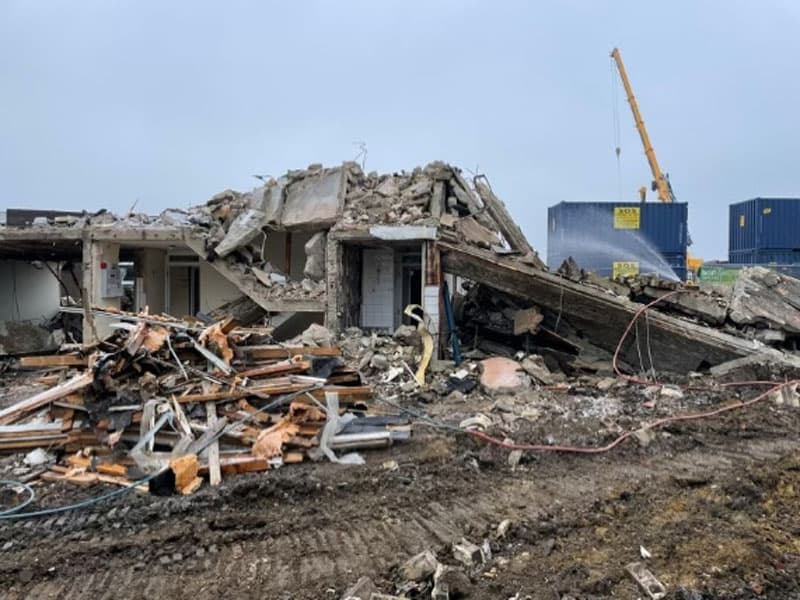 St Peter's Hospital, Chertsey, project photograph 1